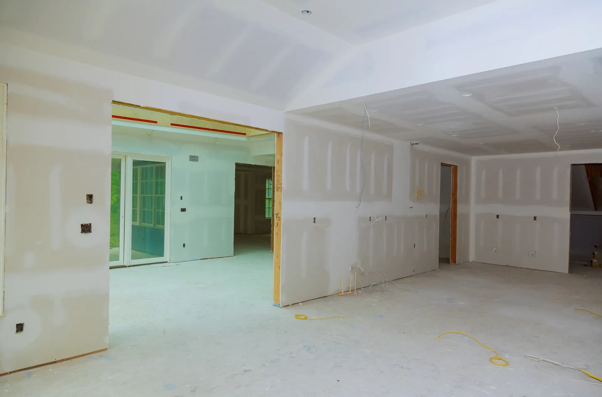 Ceiling construction detail work